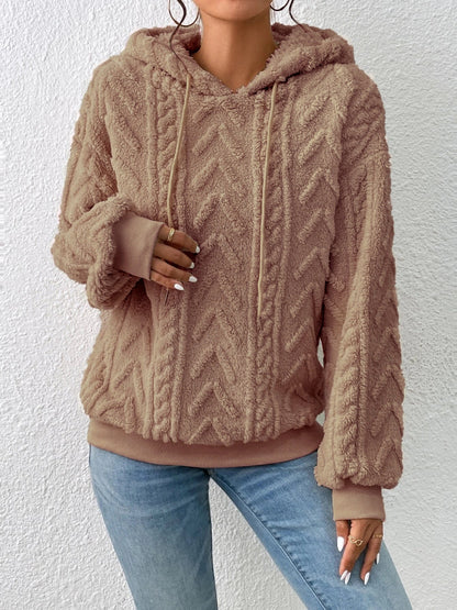 Isabela | Tijdloze en elegante winterhoodie