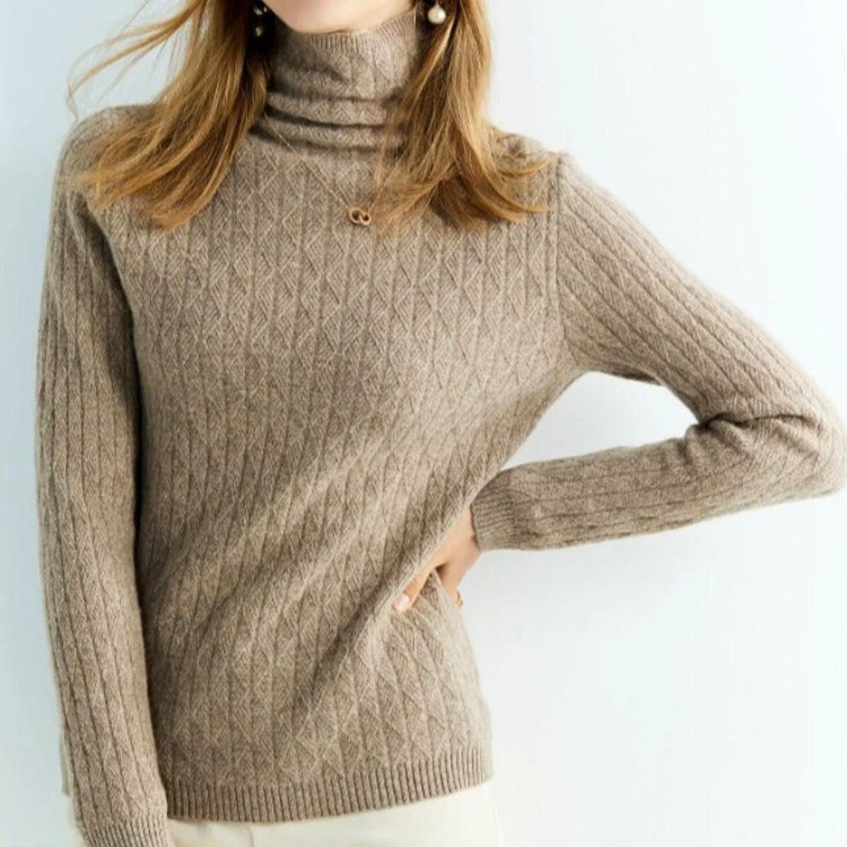 Chiara | Eenvoudige en stijlvolle winterpullover