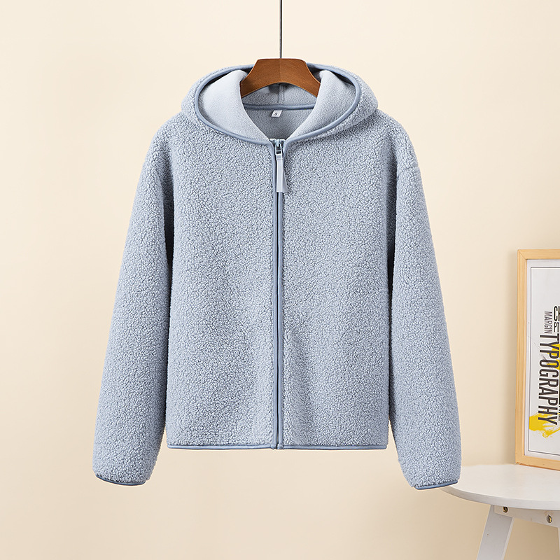 Aadhira | Moderne en modieuze winterhoodie