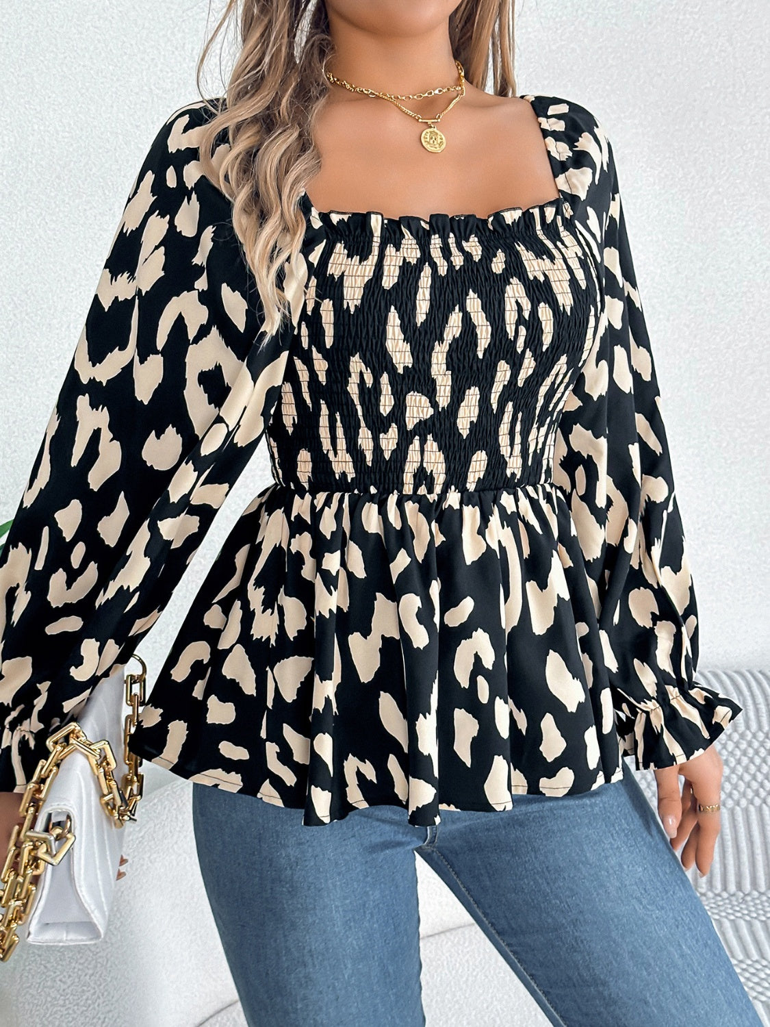 Moderne en veelzijdige winterblouse