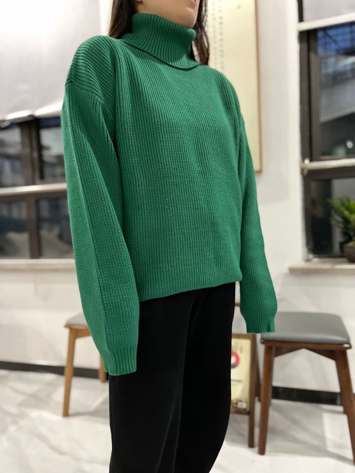 Stylish Turtleneck Sweater for Autumn and Winter    