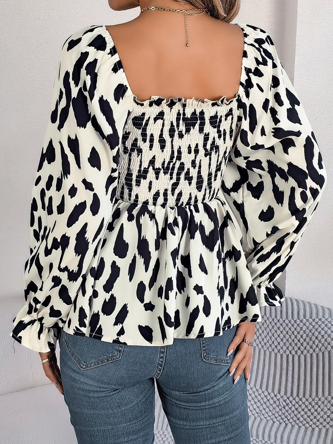 Moderne en veelzijdige winterblouse