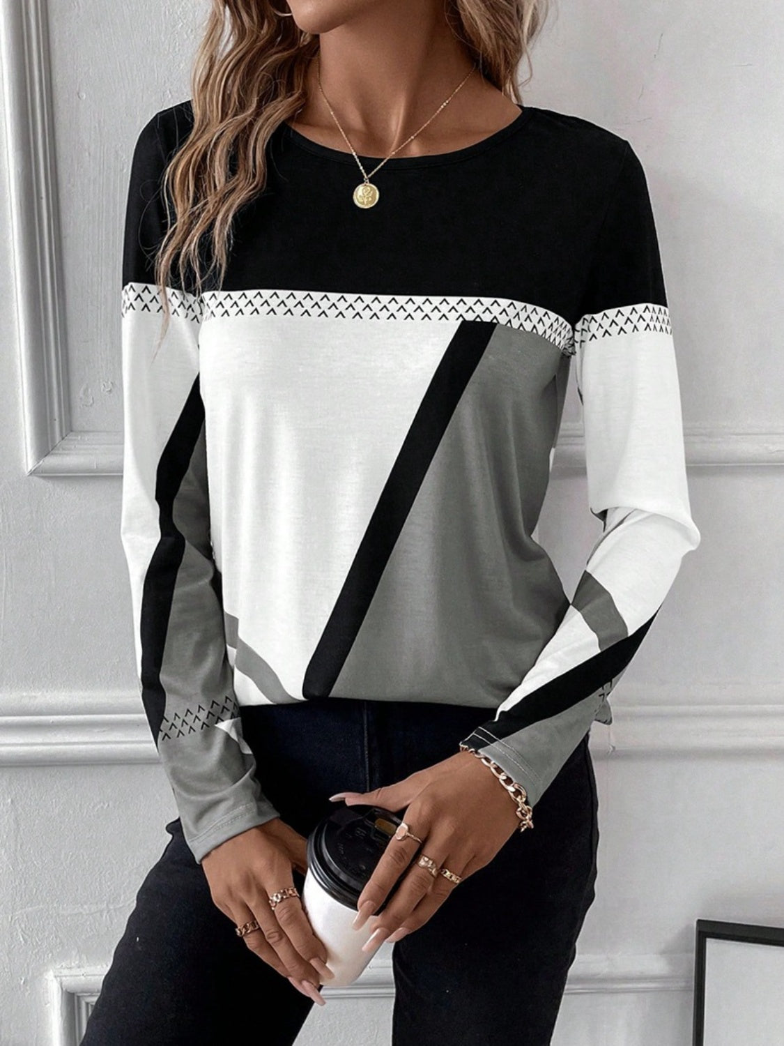 Astoria | Trendy en elegant winter T-shirt